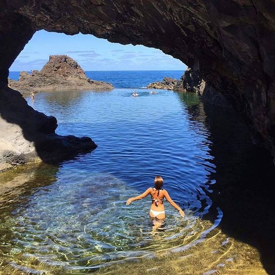 Seixal natural pool