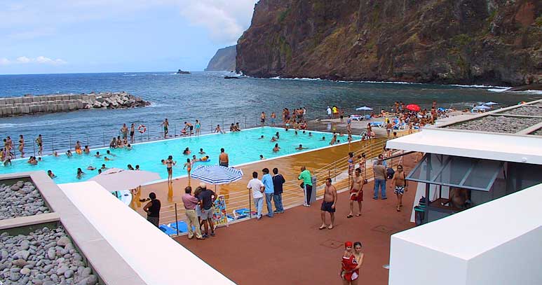 Ponta Delgada swimming pool